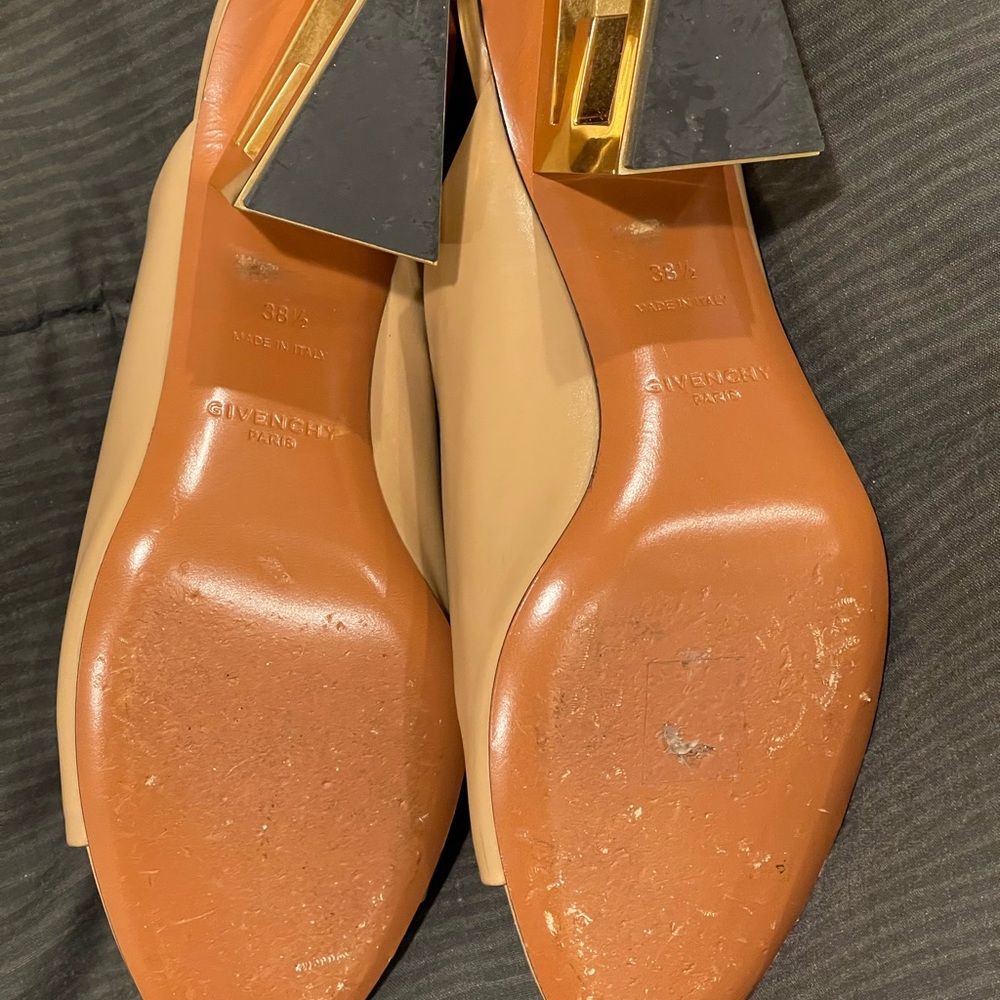 Givenchy Slide Sandal In Tan Color Size 38.5 - image 4